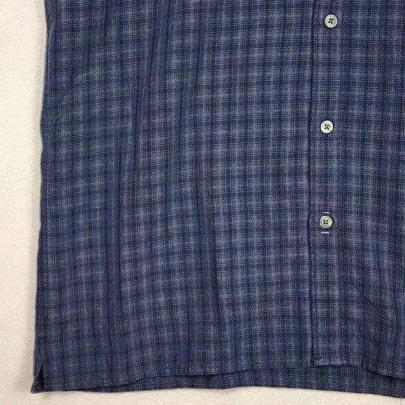 Marmot Men's Button Up Shirt Med. Short Sleeve Blue Plaid Side Split Relaxed - Picture 8 of 16